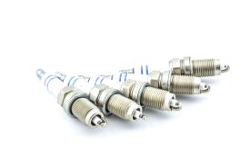 Bosch Spark Plugs (Set of 5) for 2.5L 5 Cylinder