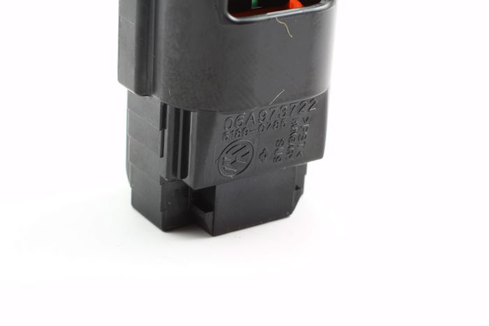 06A973722 - Electrical Connector