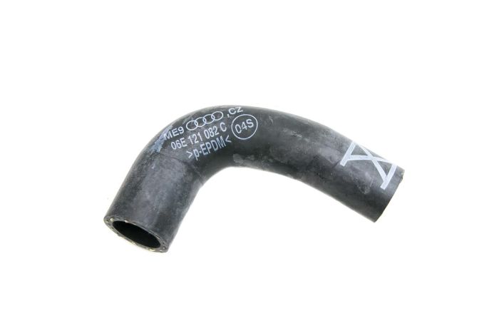 1pc/Set Parts# 06E121082C 06E 121 082C Water Pipe 0il Cooler