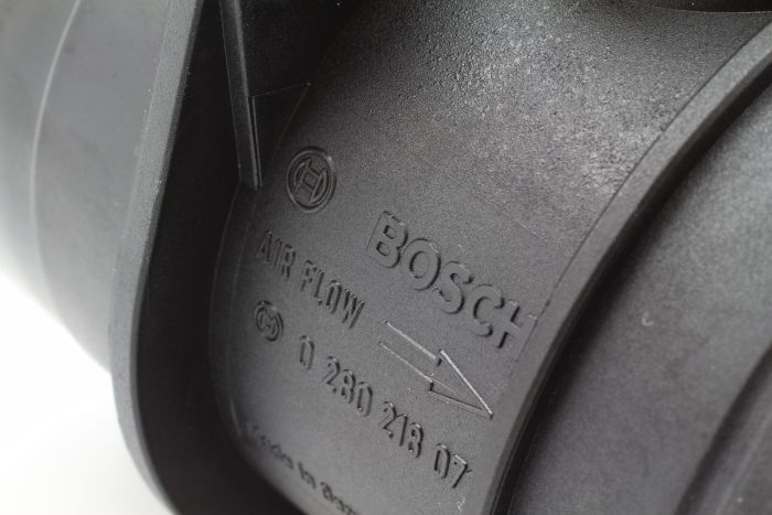 Mafu　2点 Mass (MAF) Air Flow Sensor for VW 2.5L - 07C906461