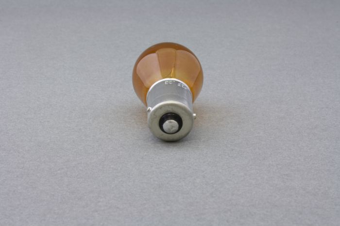N10256407 - Front Turn Signal Bulb (Amber)