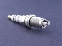 VW 2.5L 5 cylinder Bosch Spark Plug for 101905601F