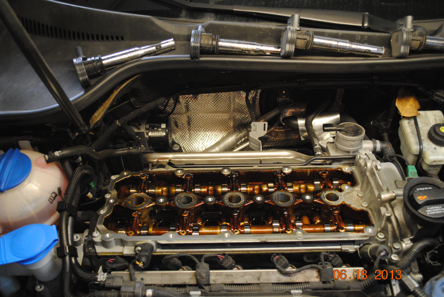 VW 2.5l 5 Cylinder Valve Cover DIY