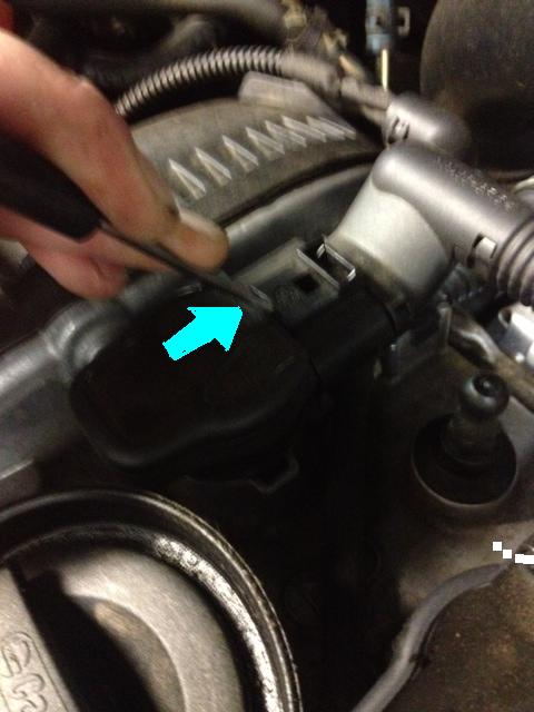 2.0t TSI PCV Valve Assembly 06H103495AH