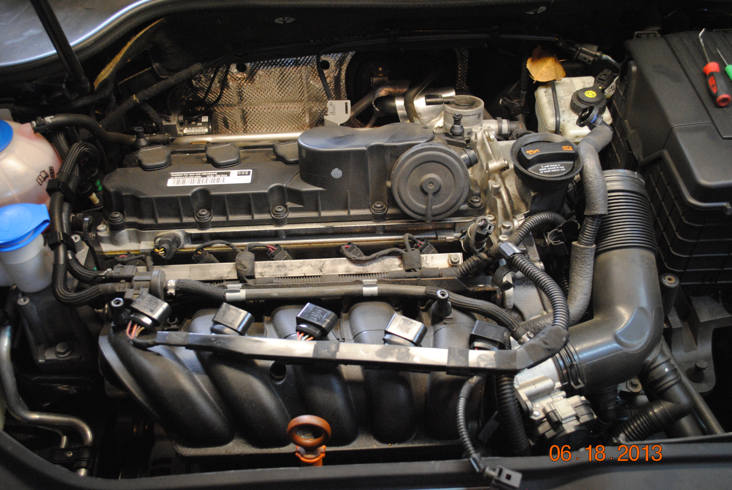 VW 2.5l 5 Cylinder Valve Cover DIY